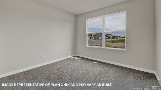450 KOLBO CROSSING COVE, Lockhart, TX 78644