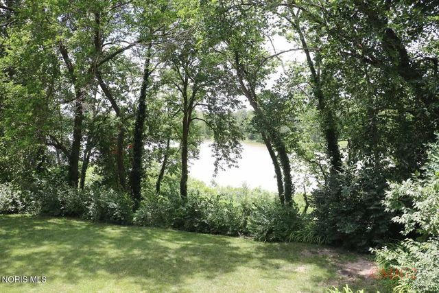 24441 W River Road, Perrysburg, OH 43551