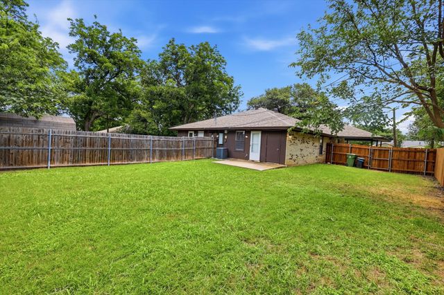 7629 & 7633 Evergreen Road, Richland Hills, TX 76118