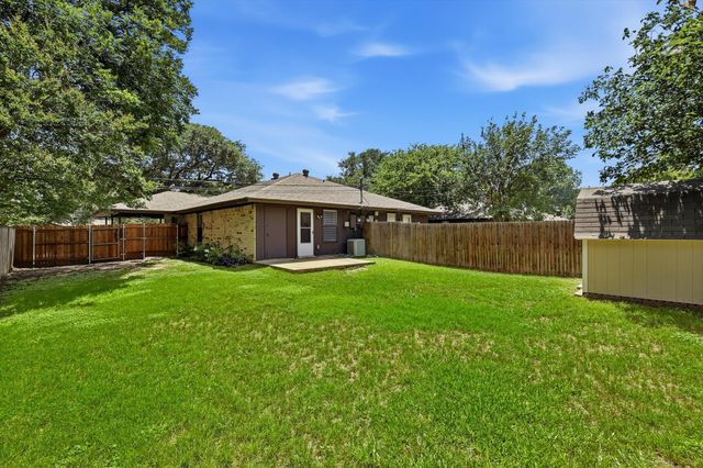 7629 & 7633 Evergreen Road, Richland Hills, TX 76118