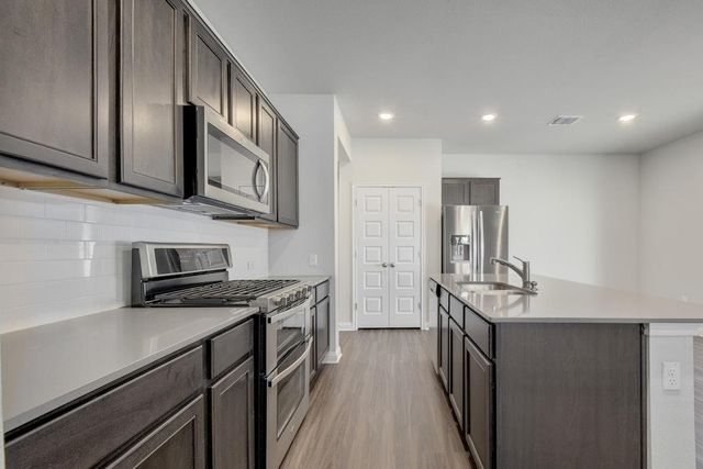 7800 Moody BND, Austin, TX 78744