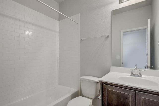 7800 Moody BND, Austin, TX 78744
