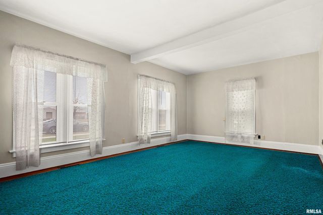 1249 N 5TH Street, Chillicothe, IL 61523