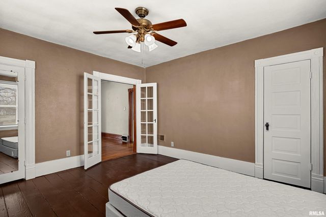 1249 N 5TH Street, Chillicothe, IL 61523