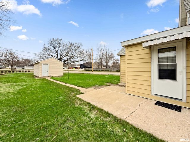 1249 N 5TH Street, Chillicothe, IL 61523