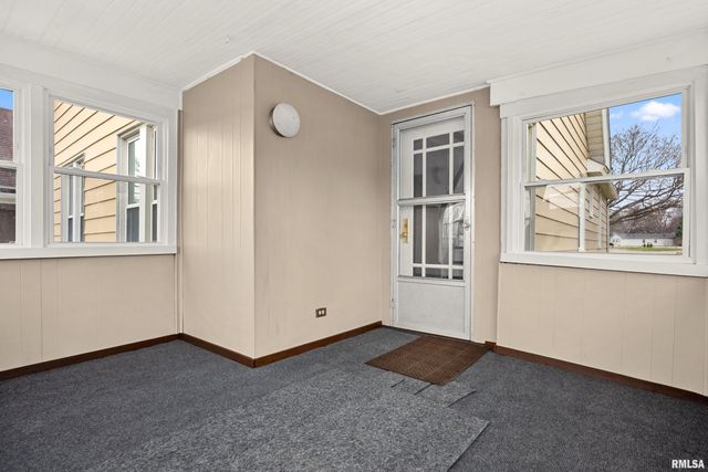 1249 N 5TH Street, Chillicothe, IL 61523