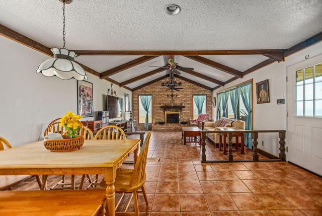 1640 S Virginia Street, Port Lavaca, TX 77979