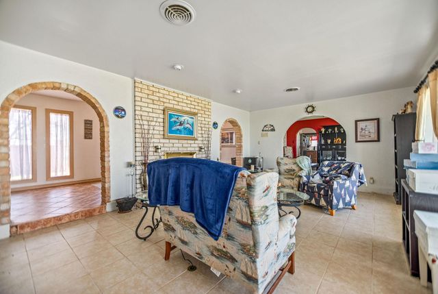 1640 S Virginia Street, Port Lavaca, TX 77979
