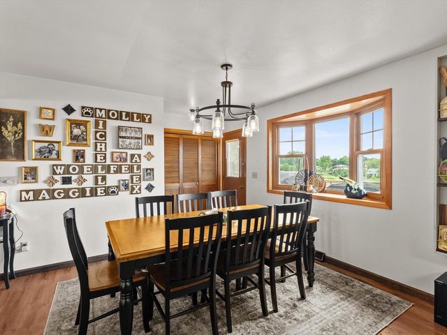 315 S Lincoln DRIVE, Howards Grove, WI 53083