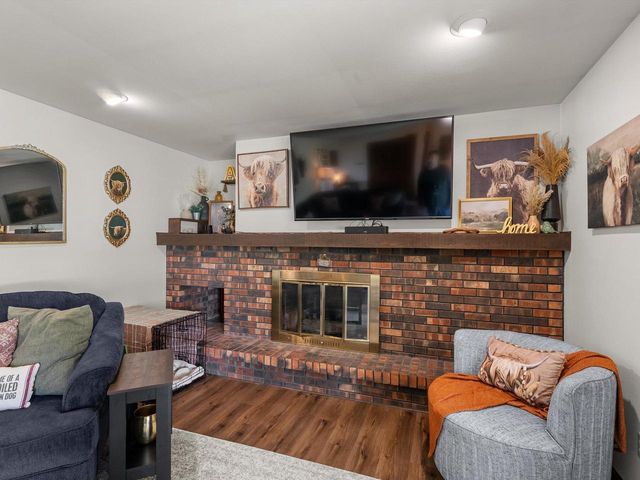 315 S Lincoln DRIVE, Howards Grove, WI 53083
