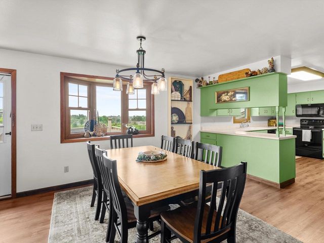 315 S Lincoln DRIVE, Howards Grove, WI 53083
