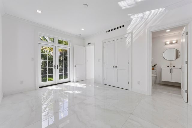 259 Oleander Avenue, Palm Beach, FL 33480