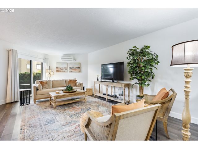 5585 E EVERGREEN Blvd 5101, Vancouver, WA 98661