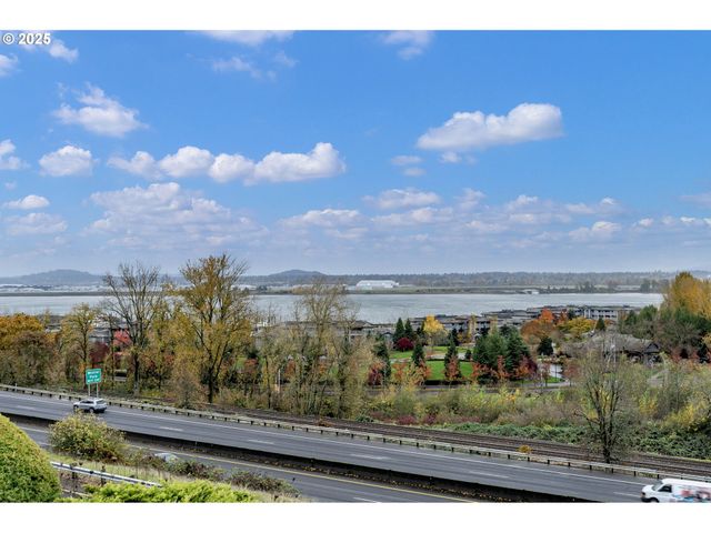 5585 E EVERGREEN Blvd 5101, Vancouver, WA 98661