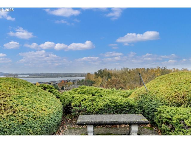 5585 E EVERGREEN Blvd 5101, Vancouver, WA 98661