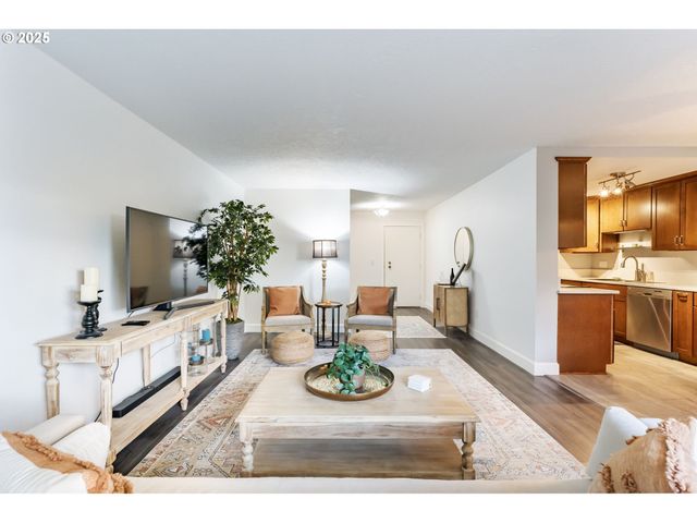 5585 E EVERGREEN Blvd 5101, Vancouver, WA 98661