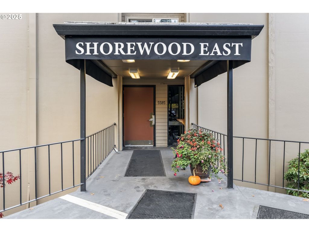 5585 E EVERGREEN Blvd 5101, Vancouver, WA 98661