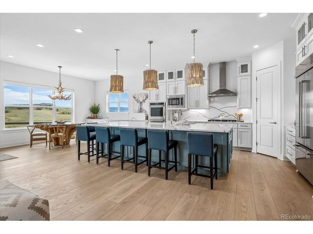 307 Scrubjay Ln, Castle Rock, CO 80104