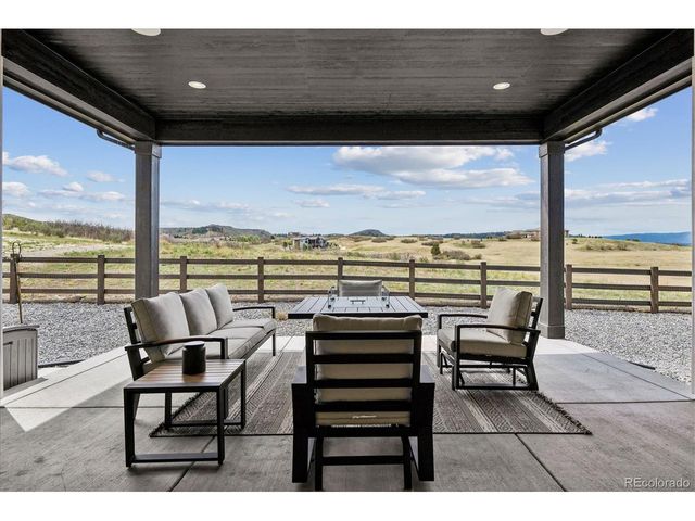 307 Scrubjay Ln, Castle Rock, CO 80104