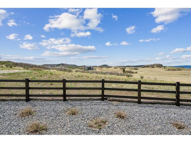 307 Scrubjay Ln, Castle Rock, CO 80104