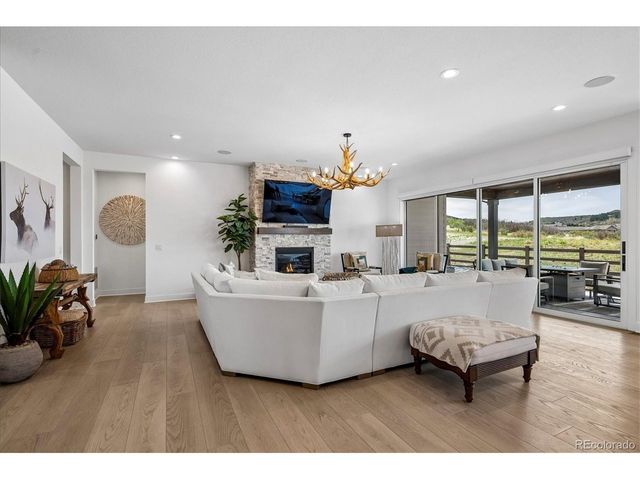 307 Scrubjay Ln, Castle Rock, CO 80104