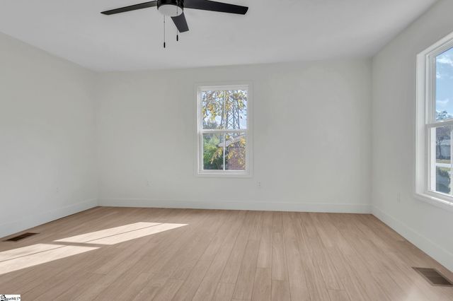 125 Circle Drive, Greer, SC 29650