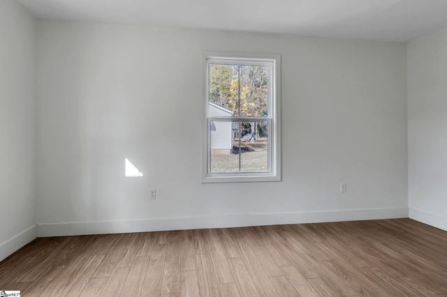 125 Circle Drive, Greer, SC 29650
