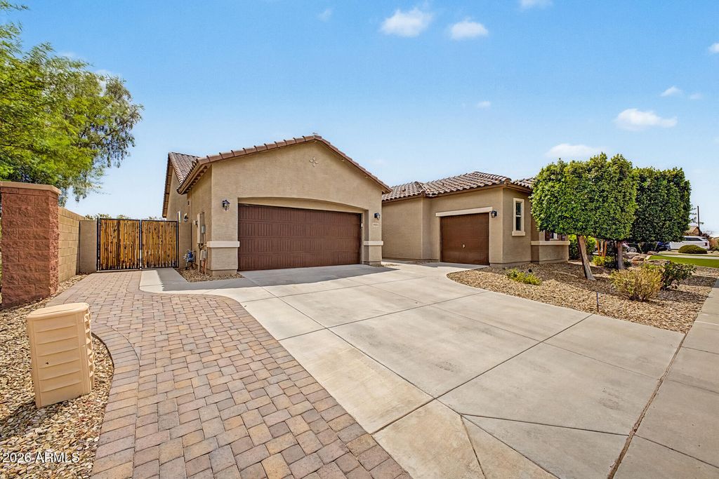 10215 N 185TH Lane, Waddell, AZ 85355 — photo 5