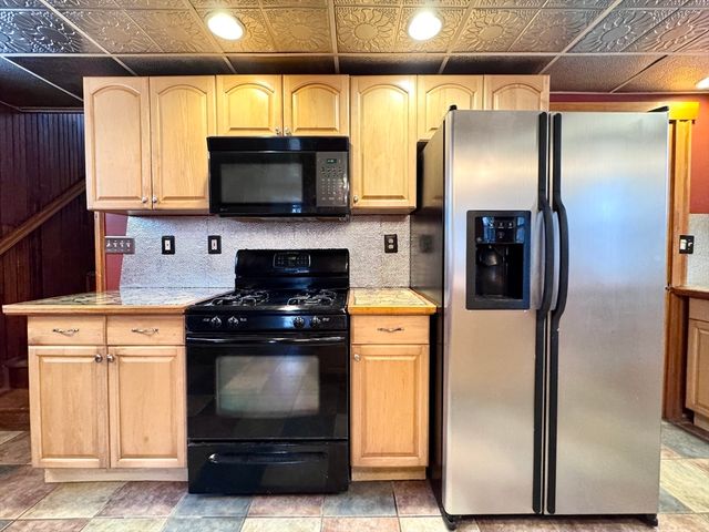 53 Circuit Road, Dedham, MA 02026