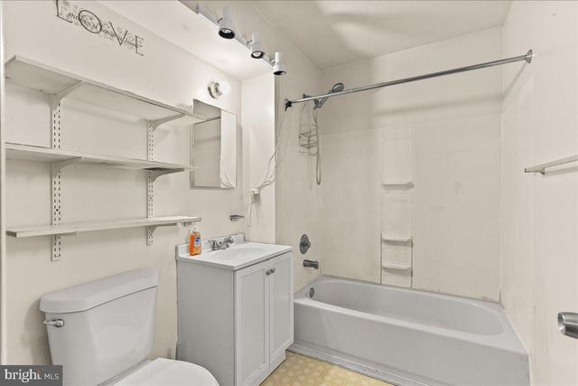 9442 BRENTSVILLE RD, Manassas, VA 20112