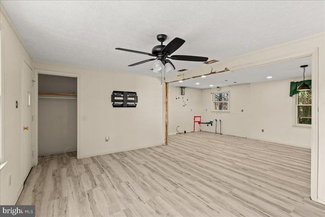 9442 BRENTSVILLE RD, Manassas, VA 20112