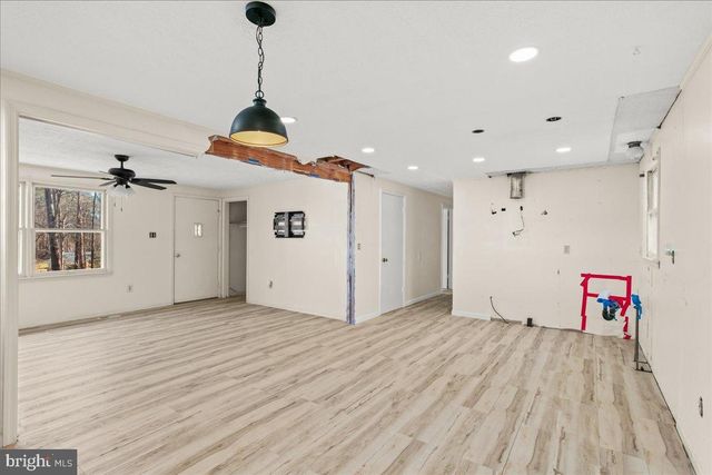 9442 BRENTSVILLE RD, Manassas, VA 20112