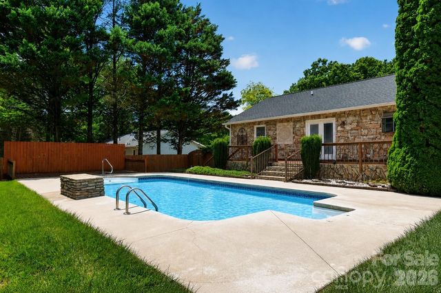 4382 Cross Ridge Drive, Gastonia, NC 28056
