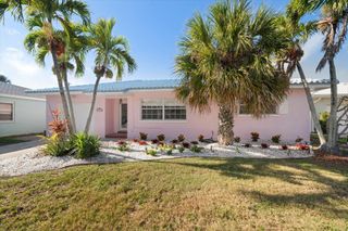 996 BRUCE AVENUE, Clearwater Beach, FL 33767