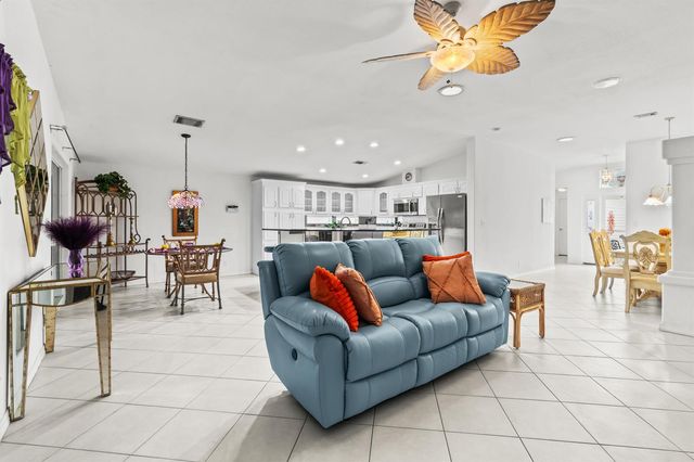 2945 Eagles Nest Way, Port St. Lucie, FL 34952