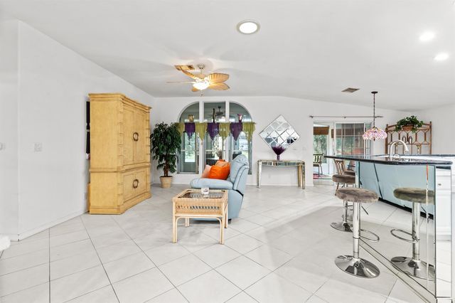 2945 Eagles Nest Way, Port St. Lucie, FL 34952