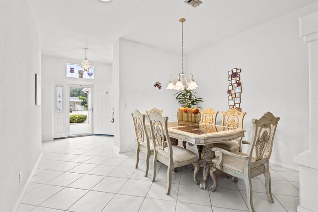 2945 Eagles Nest Way, Port St. Lucie, FL 34952