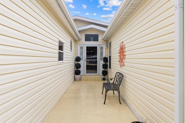 2945 Eagles Nest Way, Port St. Lucie, FL 34952