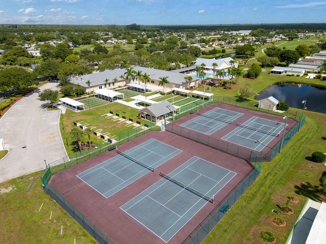 2945 Eagles Nest Way, Port St. Lucie, FL 34952