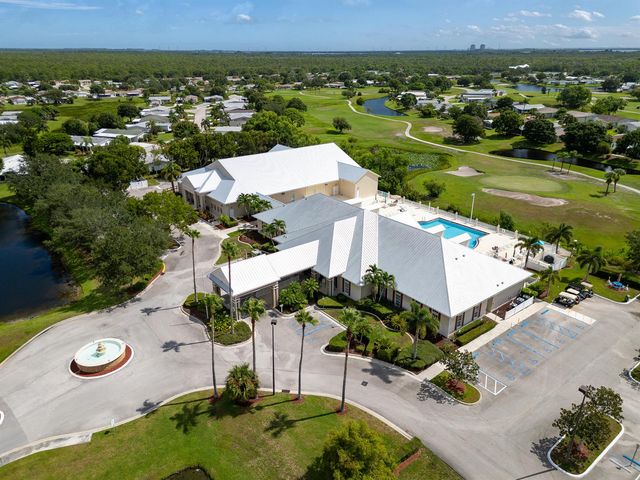 2945 Eagles Nest Way, Port St. Lucie, FL 34952