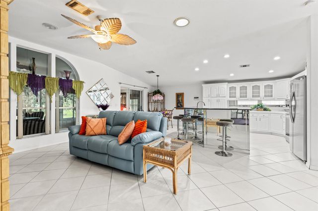 2945 Eagles Nest Way, Port St. Lucie, FL 34952