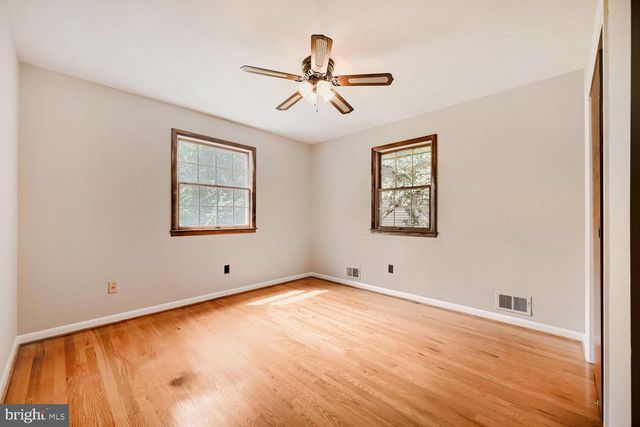 304 PINE CIR, Severna Park, MD 21146
