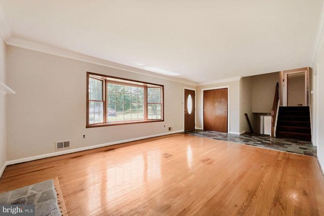 304 PINE CIR, Severna Park, MD 21146