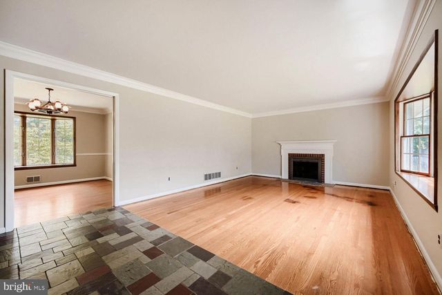 304 PINE CIR, Severna Park, MD 21146