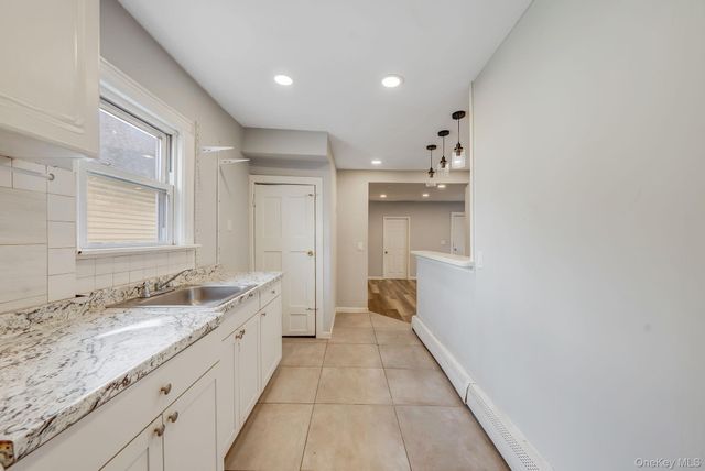 200 Princeton Street, Hempstead, NY 11550