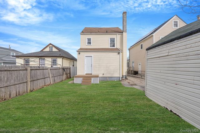 200 Princeton Street, Hempstead, NY 11550