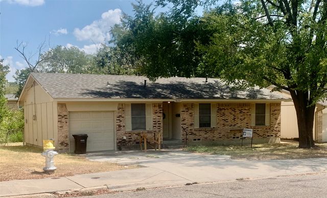 1626 Spring Lake Drive, Mesquite, TX 75149