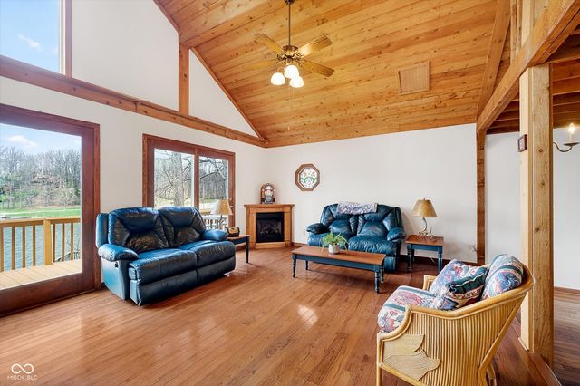 295 Victory Hill, Coatesville, IN 46121