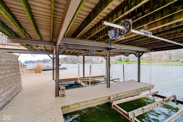 295 Victory Hill, Coatesville, IN 46121