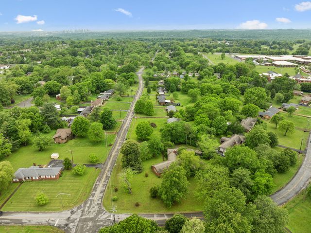 3101 Windemere Cir, Nashville, TN 37214